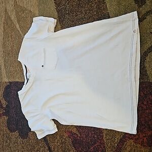 Free Planet, men's small white vneck tshirt